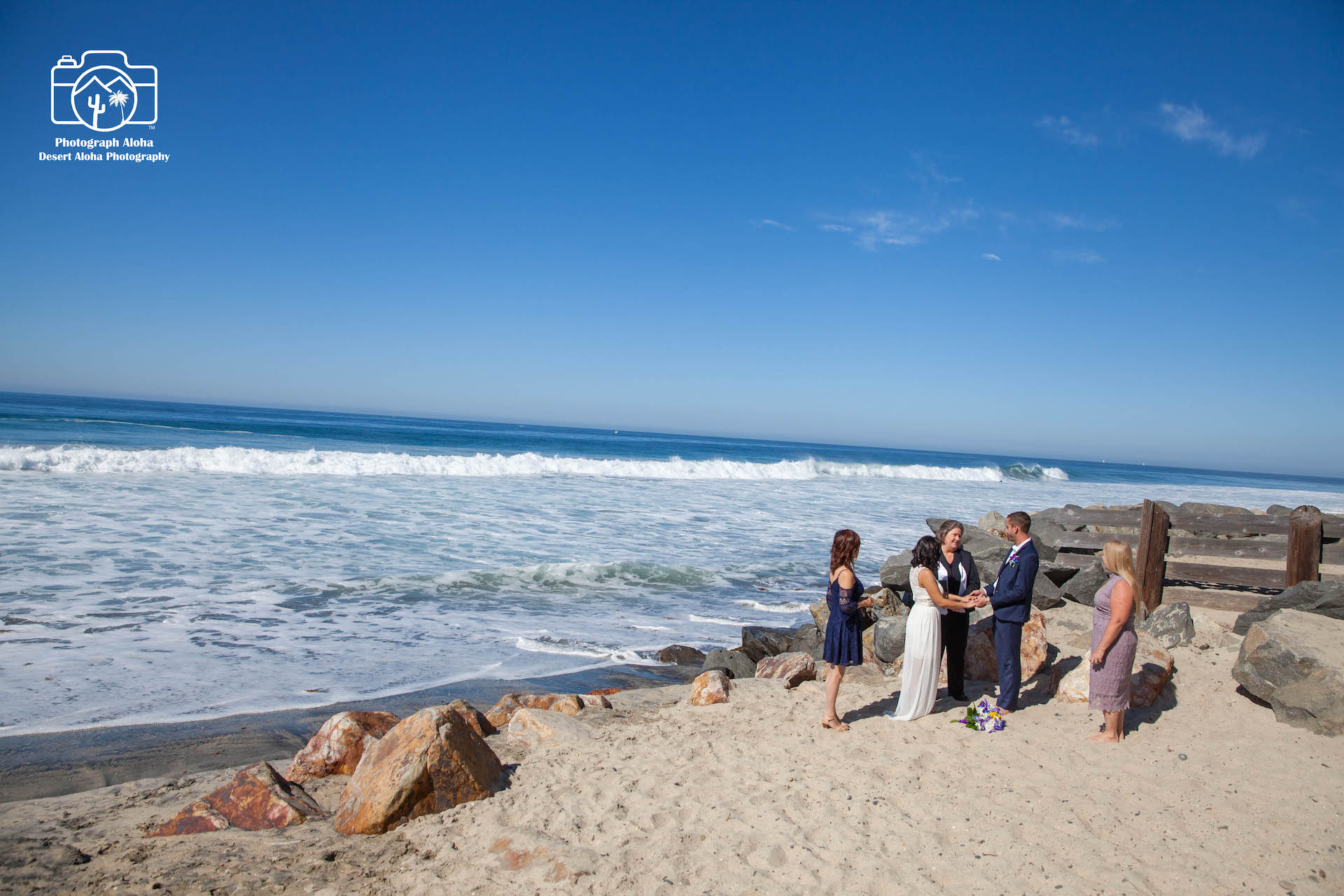 Elope to Oceanside - www.elopetooceanside.com | PHOTO: ©Photograph Aloha www.photographaloha.com - All Rights Reserved | Elope to Oceanside is a service of Elope to San Diego™ and Vows From The Heart